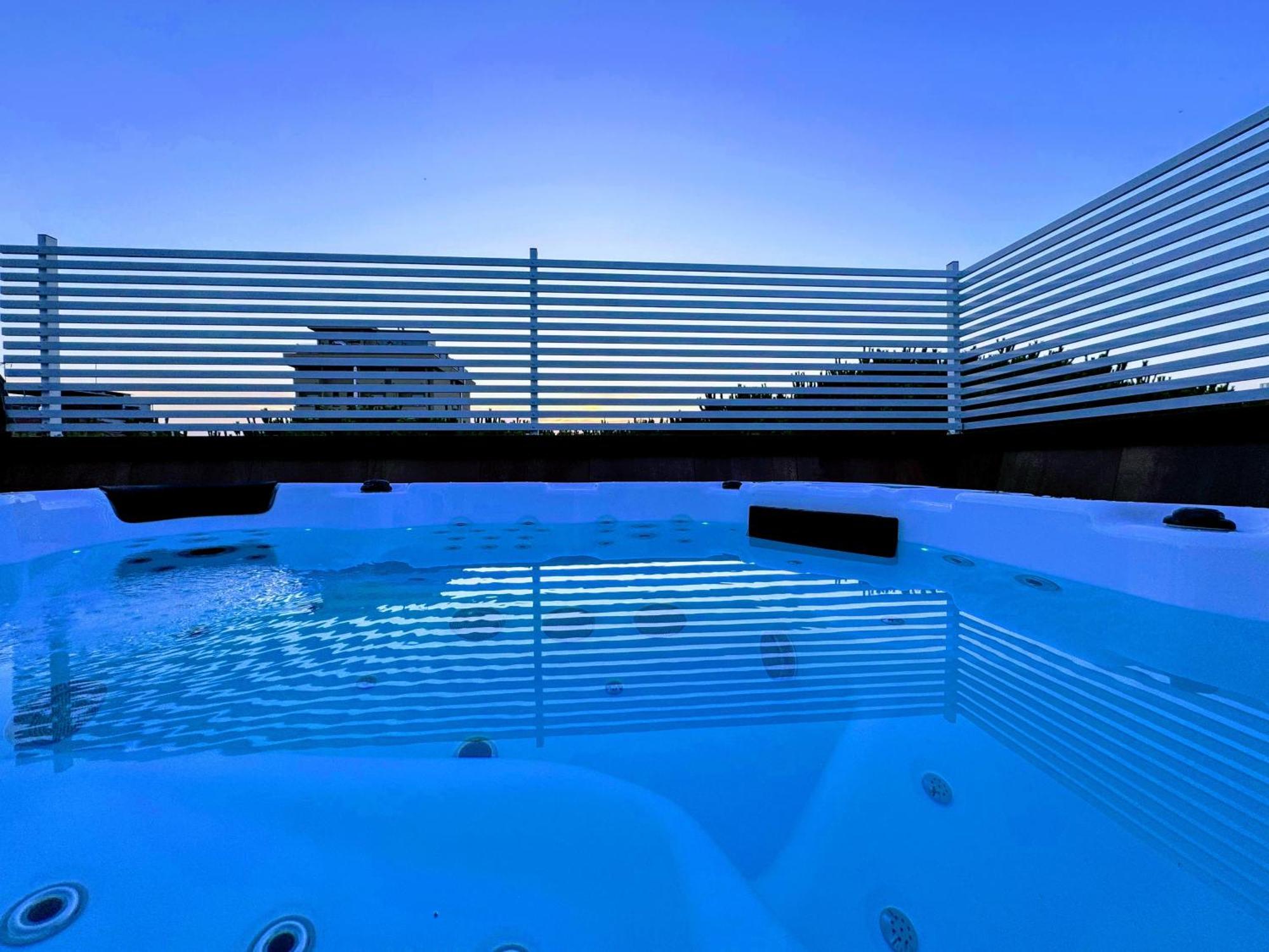 Hotel Adria B&B Misano Adriatico Buitenkant foto